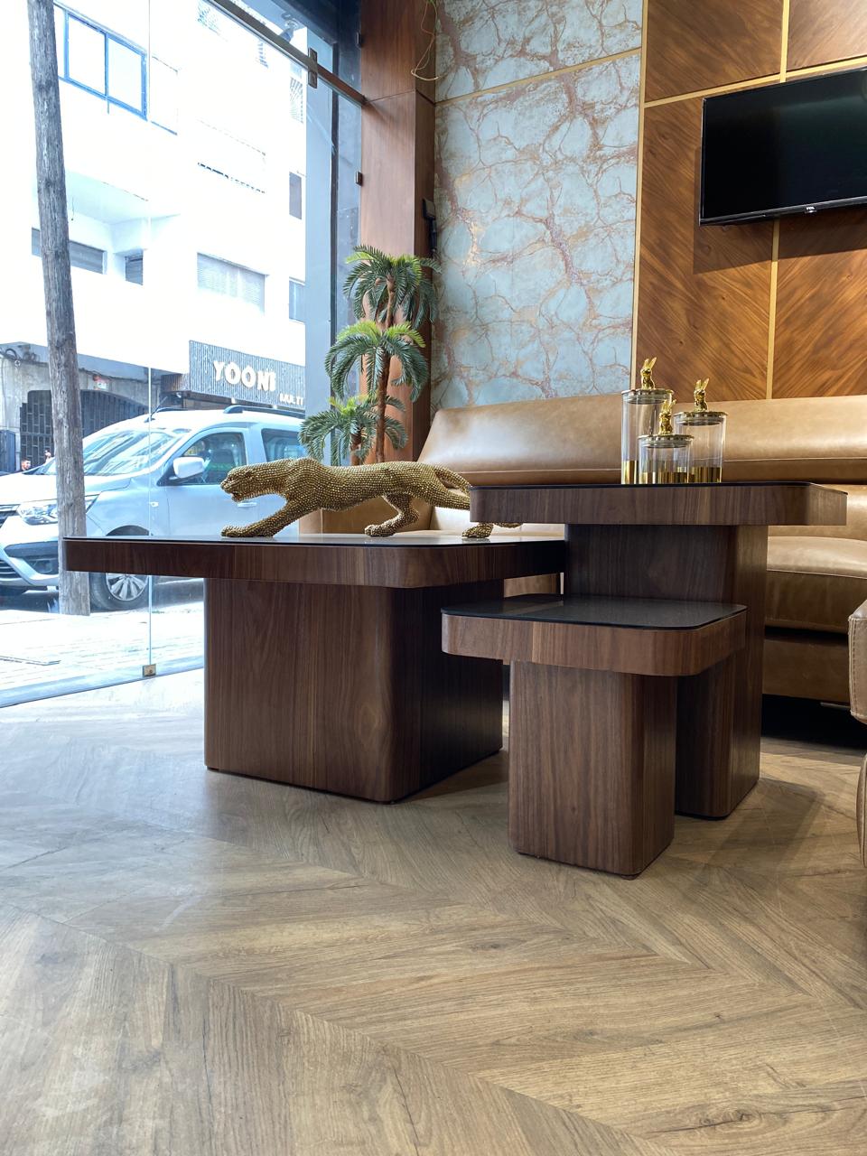 Tables basses finition noyer